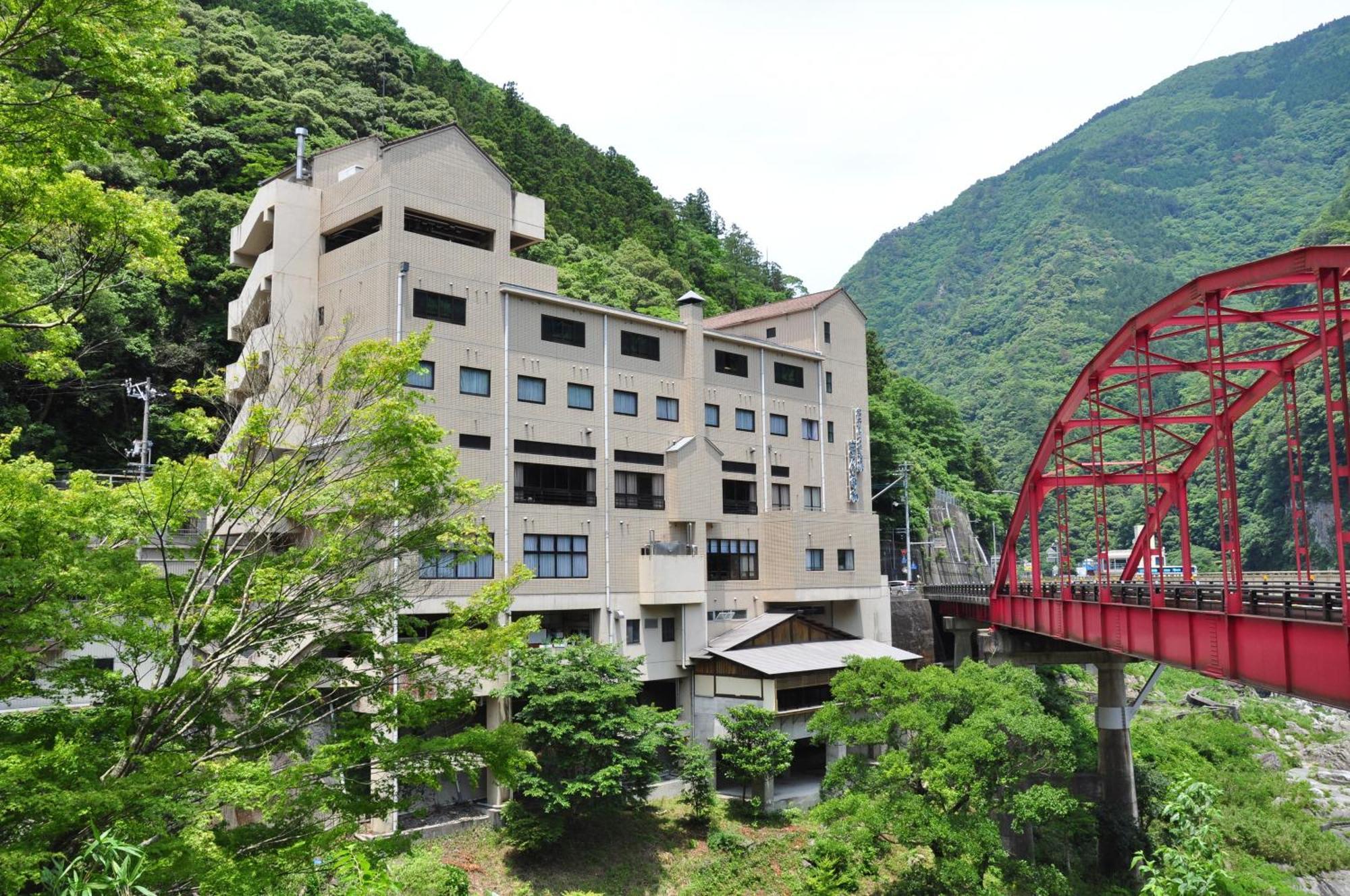 Obokekyo Mannaka Hotel Miyoshi  Exterior photo