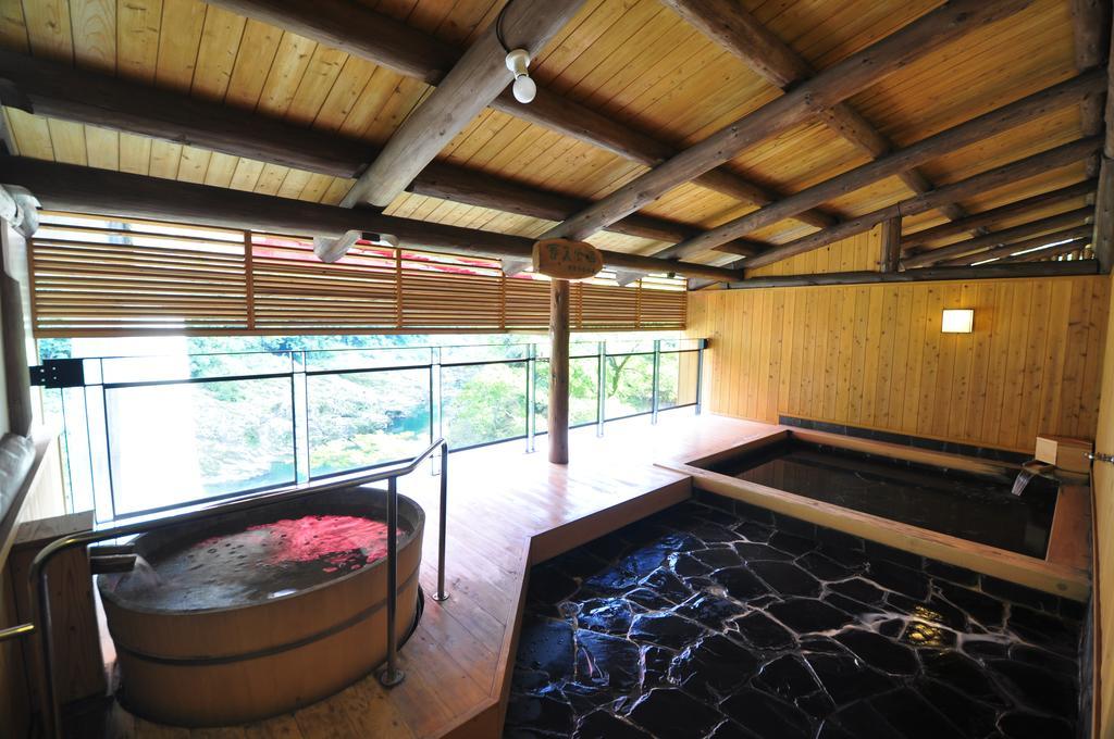 Obokekyo Mannaka Hotel Miyoshi  Exterior photo