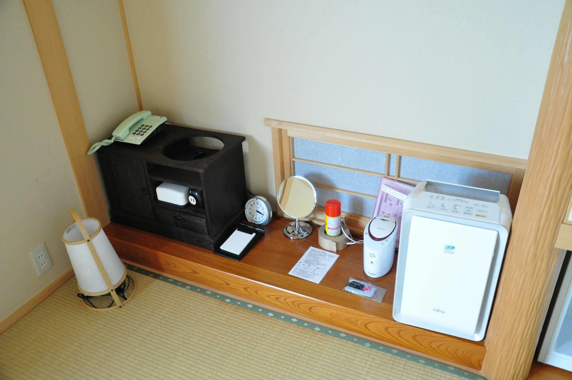 Obokekyo Mannaka Hotel Miyoshi  Exterior photo